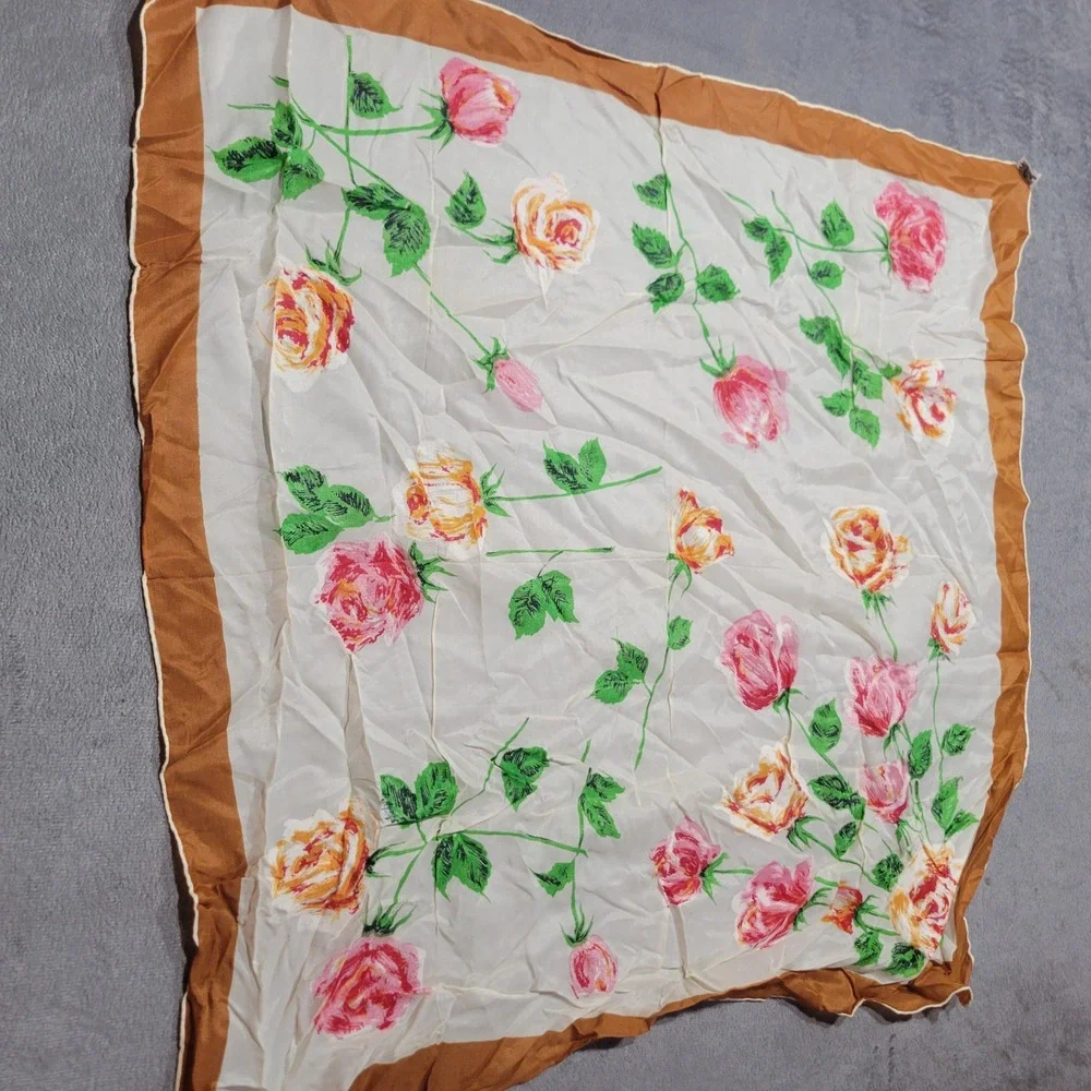 Sapphire Crepe Scarf Womens OS White Pink Floral Rose Hand Rolled Made‎ in Japan
